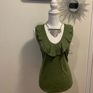 NWOT Ann Taylor Ruffle Neck a sleeveless Top